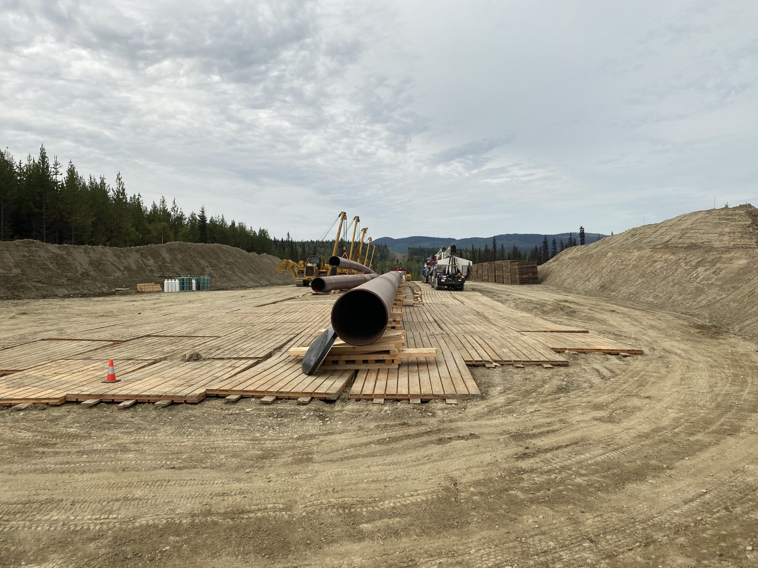 Pipeline installation